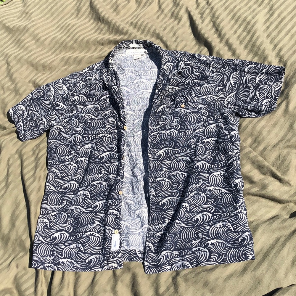 L.O.G.G Regular Button Down